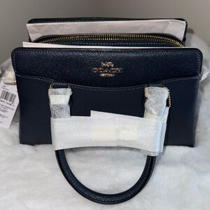 NWT COACH Mini Darcie IM/Midnight 

CH297

L - 10 1/4
H - 6 3/4
W - 4 1/4